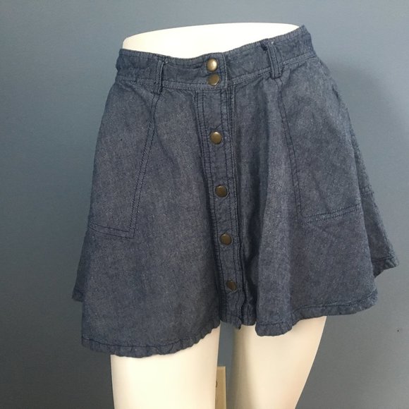 XXI Boutique Dresses & Skirts - 4/$25 XXI Boutique Skirt